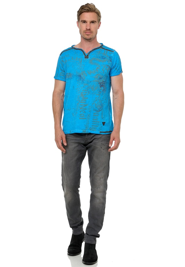 Rusty Neal T-Shirt mit Allover-Druck
