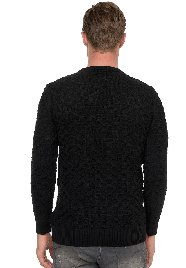 Rusty Neal Strickpullover mit modernem Strickmuster