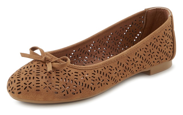 LASCANA Ballerina »Slip-On-Sneaker, Freizeitschuh, Slipper, Halbschuh,« mit kleinen Cut-Outs VEGAN