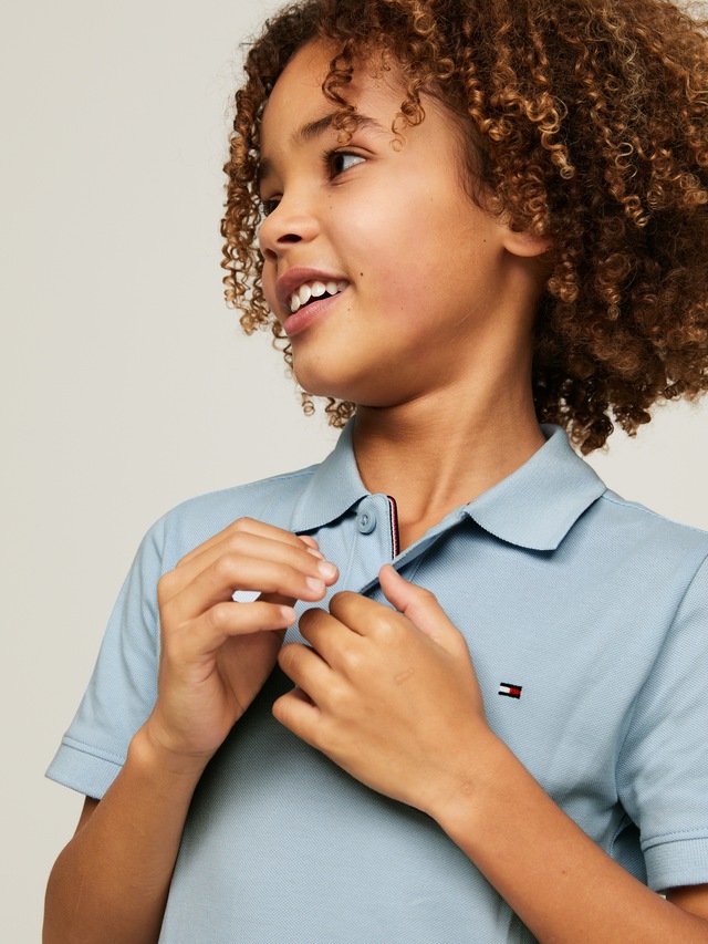 Tommy Hilfiger Poloshirt »FLAG POLO SS« mit Logostickerei