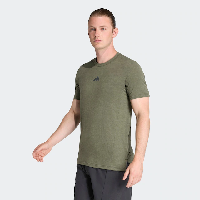 adidas Performance T-Shirt »DESIGNED FOR TRAINING WORKOUT« mit Rundhalsausschnitt, ohne Verschluss, sportlicher Stil