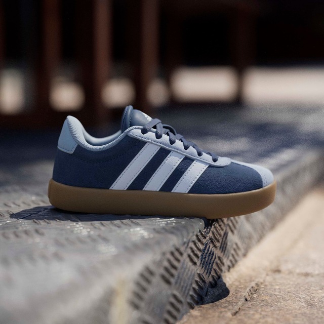 adidas Sportswear »VL COURT 3.0« inspiriert vom Design des adidas Handball Spezial