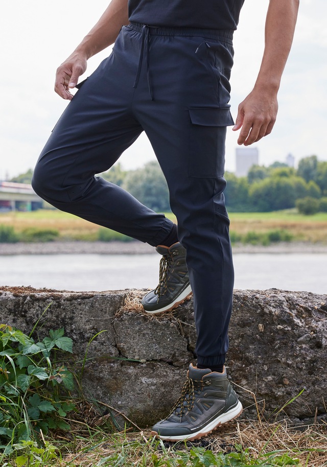 John Devin Jogger Pants Trekking-Outdoor-Hose mit Belüftung im Kniebereich