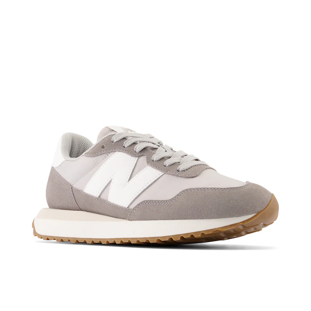 New Balance Sneaker »237«