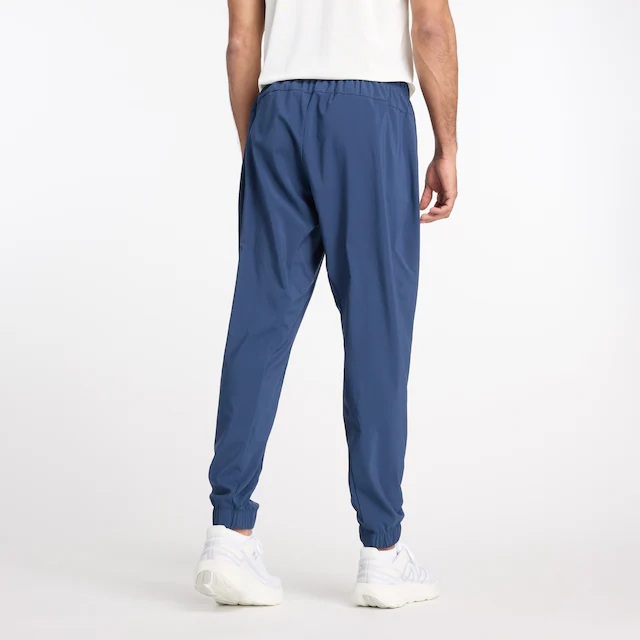 New Balance Trainingshose »Sport Essentials Woven Jogger«