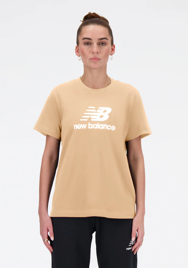 New Balance T-Shirt »SPORT ESSENTIALS JERSEY LOGO T-SHIRT« Kurzarm, mit Rundhalsausschnitt, aus Baumwolle, normale Länge