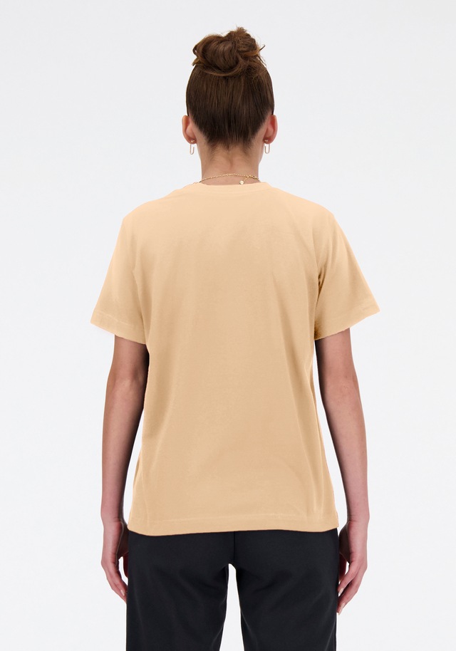 New Balance T-Shirt »SPORT ESSENTIALS JERSEY LOGO T-SHIRT« Kurzarm, mit Rundhalsausschnitt, aus Baumwolle, normale Länge