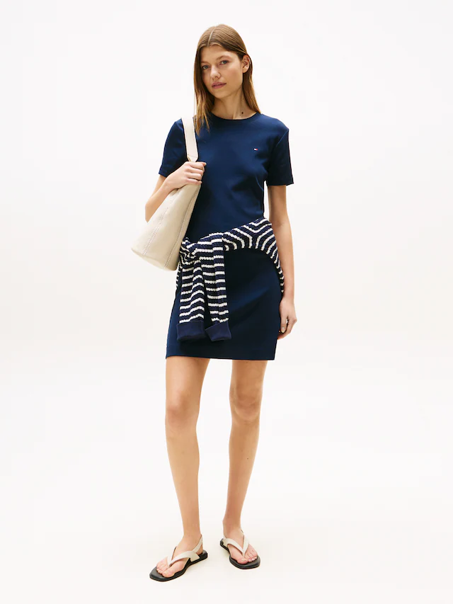 Tommy Hilfiger Shirtkleid »NEW CODY STR SLIM SHORT DRS SS« mit allover Streifendessin, Logo-Flag