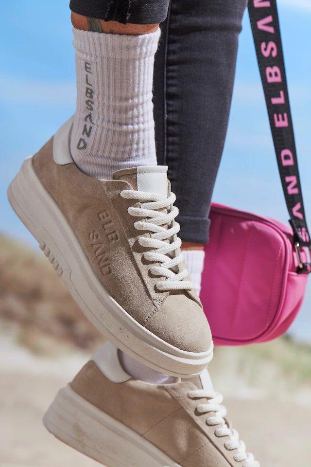 Elbsand Sneaker »Schnürschuh, Turnschuh, Schnürhalbschuh, Freizeitschuh, Ledersneaker« aus Leder mit modischer Plateausohle