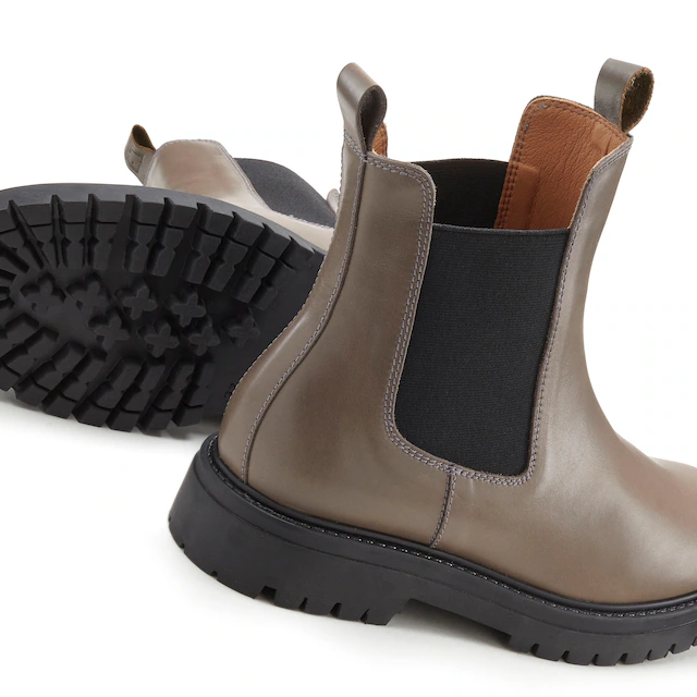 Elbsand Stiefelette »Chelseaboots, Schlupfstiefel, Bikerboots, Herbststiefelette« aus Leder mit Stretch-Einsätzen, Lederstiefelette