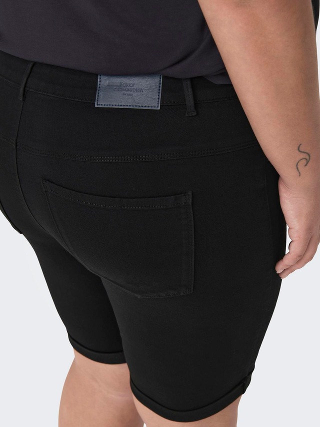 ONLY CARMAKOMA Jeansshorts »CARTHUNDER LIFE REG LONG SHORTS DNM« Viskosemischung, skinny fit