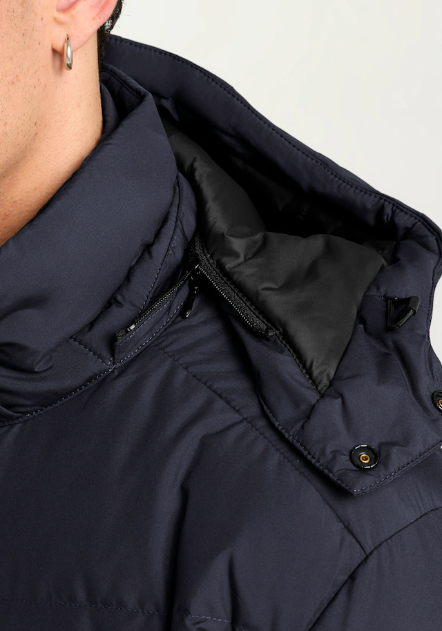 Jack Wolfskin Daunenjacke »COLONIUS JKT M RDS« mit Kapuze mit abnehmbarer Kapuze, winddicht, wasserabweisend, wärmend