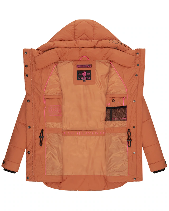 Marikoo Winterjacke »Akumaa« mit tailliertem Schnitt