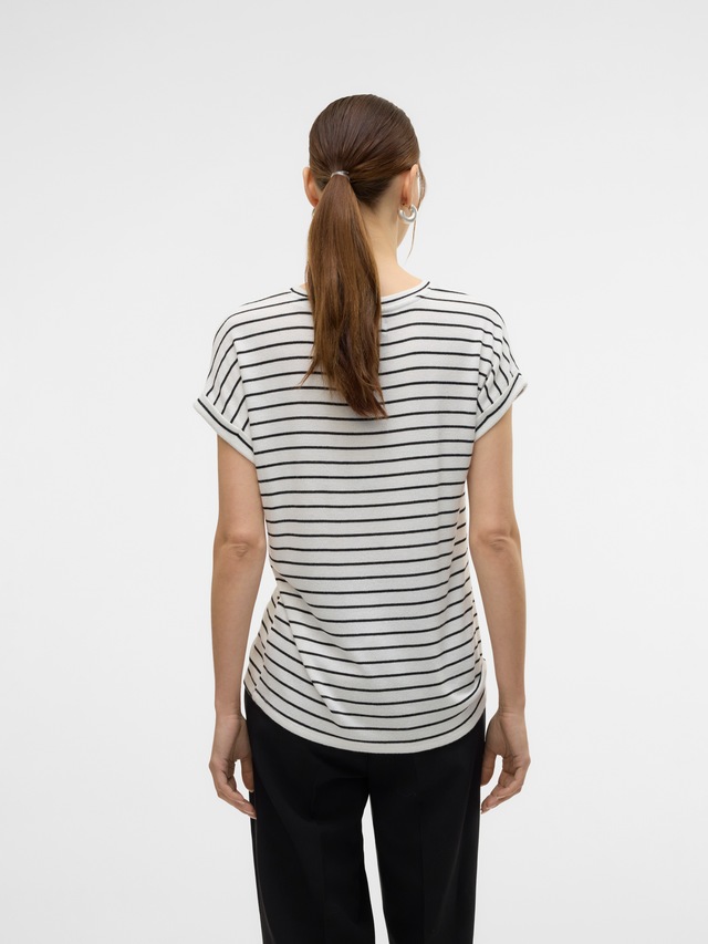 Vero Moda »VMBRIANNA SS O-NECK PULLOVER BOO REP« mit überschnittenen Schultern mit Umschlagsaum