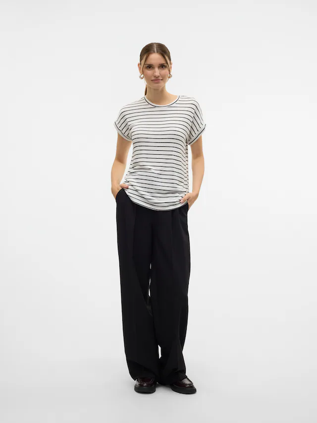 Vero Moda »VMBRIANNA SS O-NECK PULLOVER BOO REP« mit überschnittenen Schultern mit Umschlagsaum