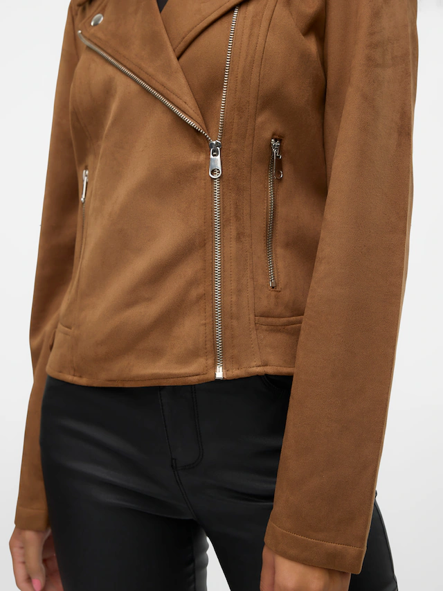 Vero Moda Bikerjacke »VMJOSE SHORT FAUX SUEDE JACKET GA NOOS« mit asymetrischem Reißverschluss