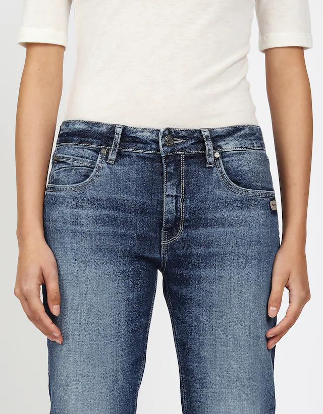 GANG Boyfriend-Jeans »94NADIA« 5-Pocket Style mit Reißverschluss und Knopf