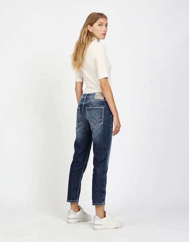 GANG Boyfriend-Jeans »94NADIA« 5-Pocket Style mit Reißverschluss und Knopf