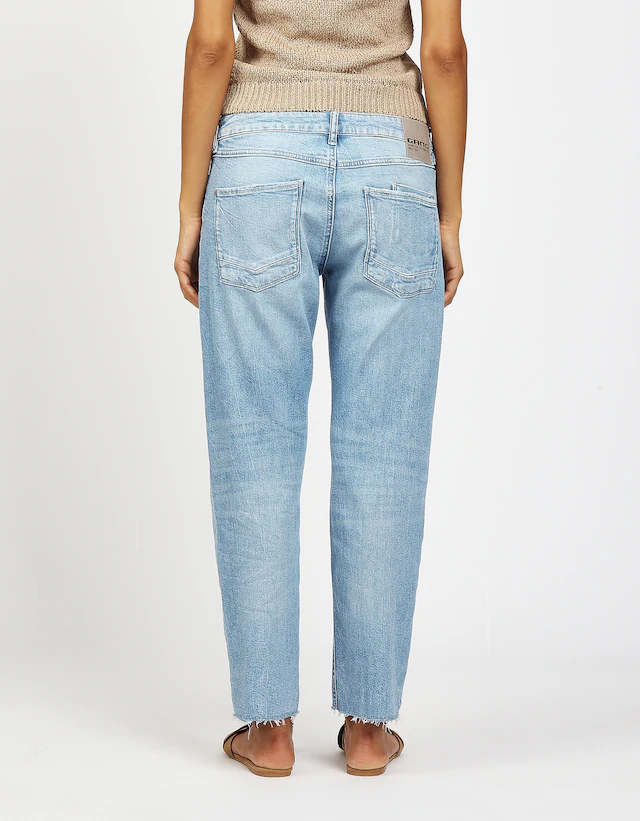 GANG Boyfriend-Jeans »94NADIA« 5-Pocket Style mit Reißverschluss und Knopf