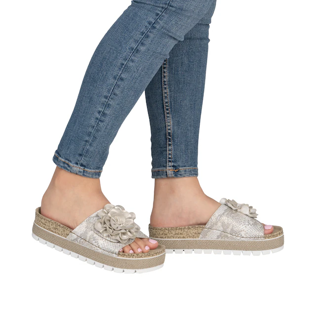 Rieker Pantolette Sommerschuh, Schlappen mit modischem Plateau