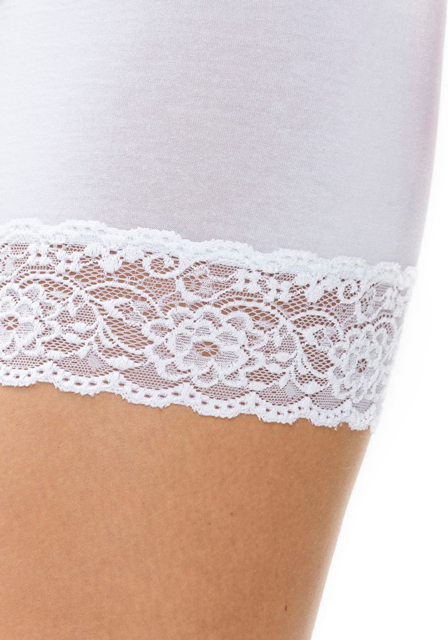 Mey Lange Unterhose »Lights« mit Spitze, Taillensitz, flacher Bund, kein Einschneiden