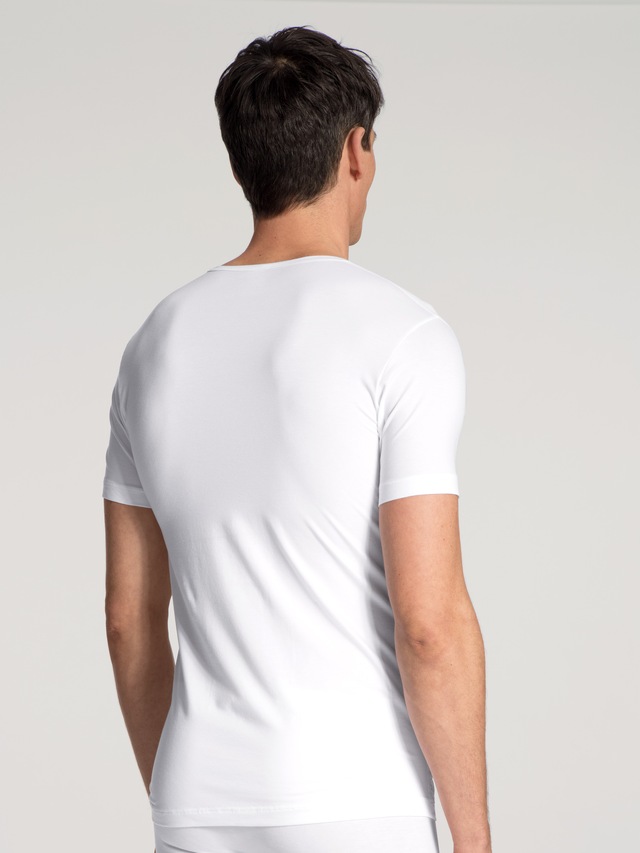 CALIDA Kurzarmshirt »Focus« V-Ausschnitt, Single Jersey, flache Nähte, elastisch, weich