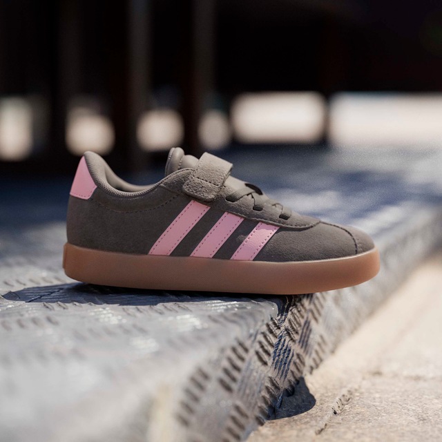 adidas Sportswear Sneaker »VL COURT 3.0« inspiriert vom Design des adidas samba, für Kinder & Jugendliche