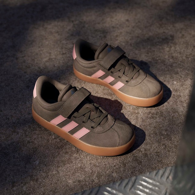 adidas Sportswear Sneaker »VL COURT 3.0« inspiriert vom Design des adidas samba, für Kinder & Jugendliche