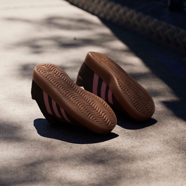 adidas Sportswear Sneaker »VL COURT 3.0« inspiriert vom Design des adidas samba, für Kinder & Jugendliche