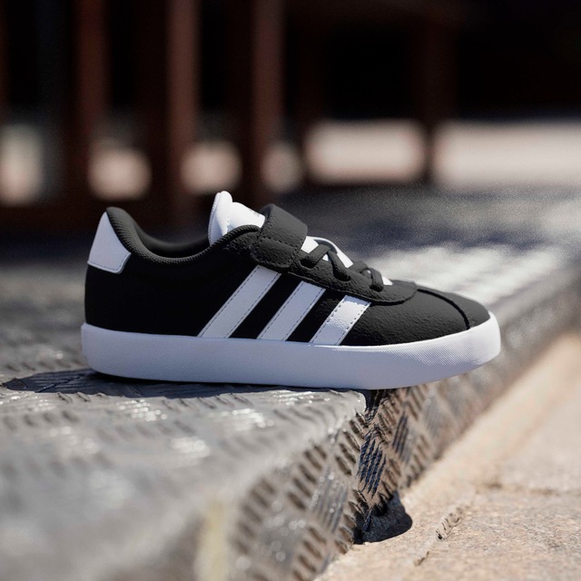 adidas Sportswear Sneaker »VL COURT 3.0« inspiriert vom Design des adidas samba, für Kinder & Jugendliche