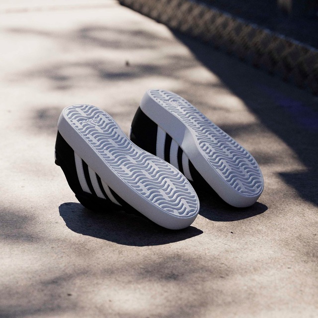adidas Sportswear Sneaker »VL COURT 3.0« inspiriert vom Design des adidas samba, für Kinder & Jugendliche