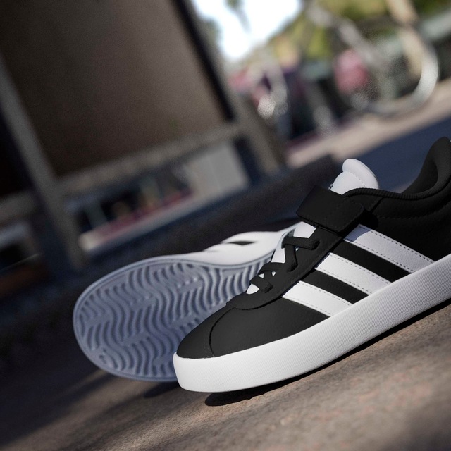 adidas Sportswear Sneaker »VL COURT 3.0« inspiriert vom Design des adidas samba, für Kinder & Jugendliche