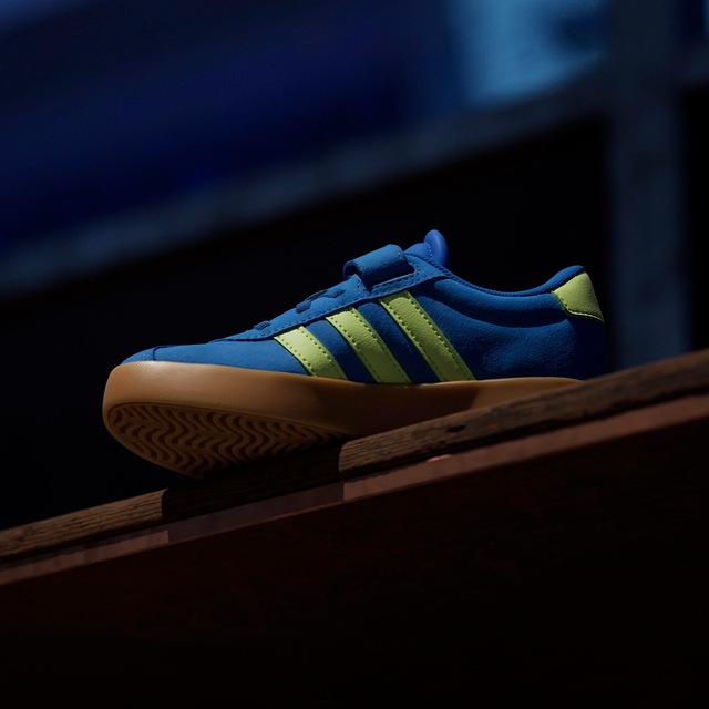 adidas Sportswear Sneaker »VL COURT 3.0« inspiriert vom Design des adidas samba, für Kinder & Jugendliche