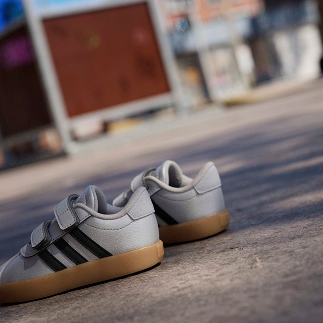 adidas Sportswear Sneaker »VL COURT 3.0 KIDS« inspiriert vom Design des adidas samba