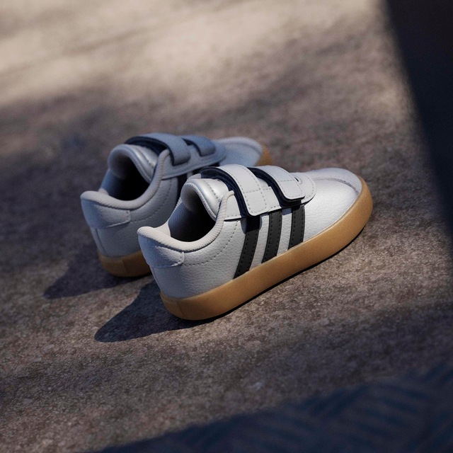 adidas Sportswear Sneaker »VL COURT 3.0 KIDS« inspiriert vom Design des adidas samba