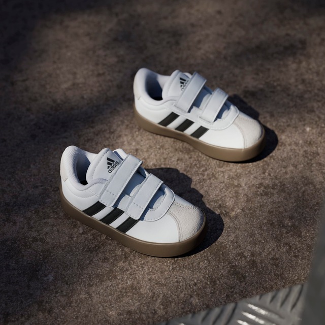 adidas Sportswear Sneaker »VL COURT 3.0 KIDS« inspiriert vom Design des adidas samba