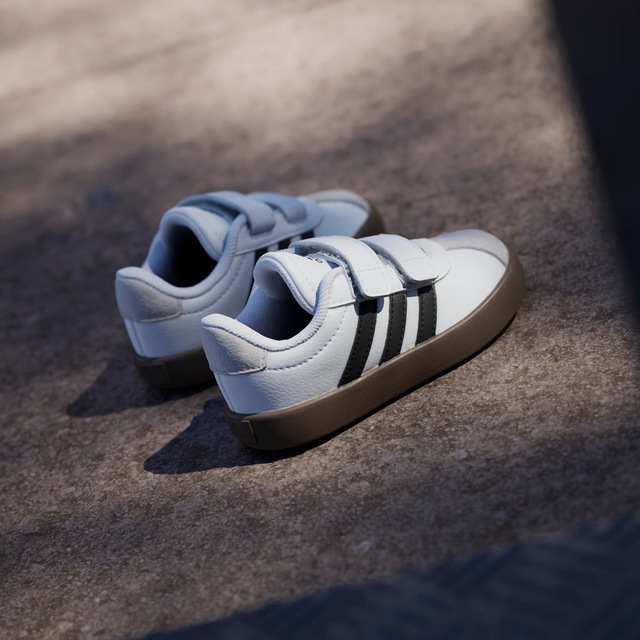 adidas Sportswear Sneaker »VL COURT 3.0 KIDS« inspiriert vom Design des adidas samba