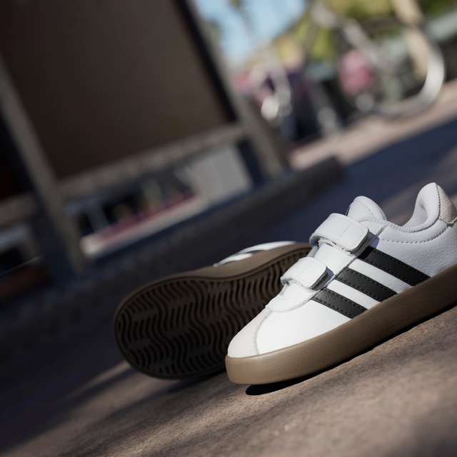 adidas Sportswear Sneaker »VL COURT 3.0 KIDS« inspiriert vom Design des adidas samba