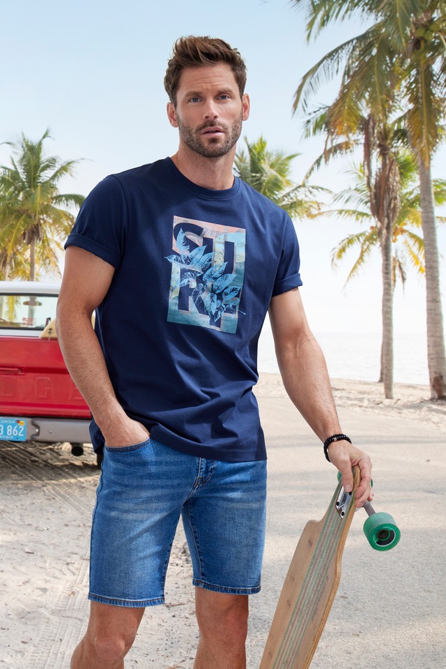 John Devin T-Shirt Rundhalsshirt mit Surf -Aufdruck aus reiner Baumwolle