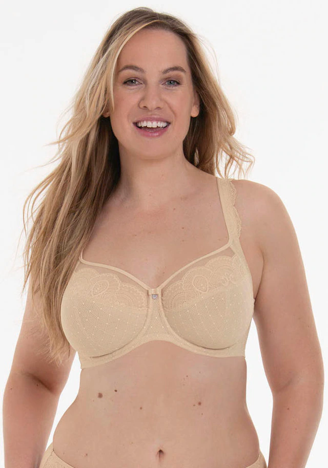 Rosa Faia Bügel-BH »Selma« Full Cup, vierteiliges Cup, verstellbare Träger, mit Bügel, mit Spitze