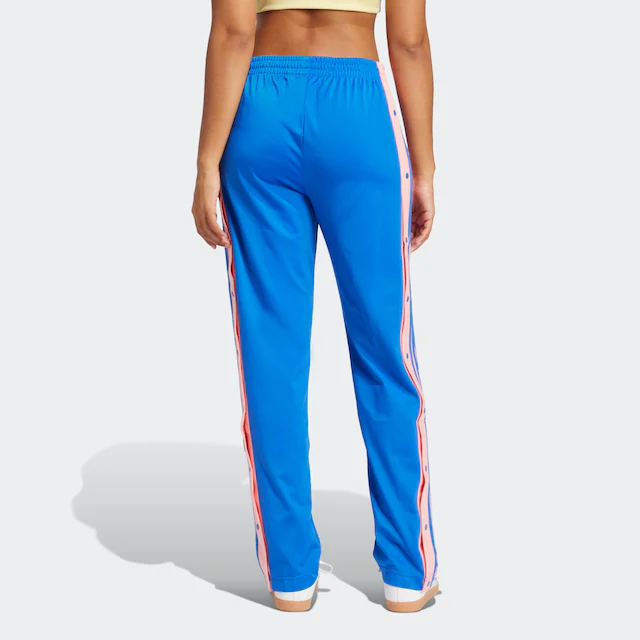 adidas Originals Sporthose »ADIBREAK PANT« lockerer Schnitt, mit Seitentaschen, aus weichem Trikotmaterial