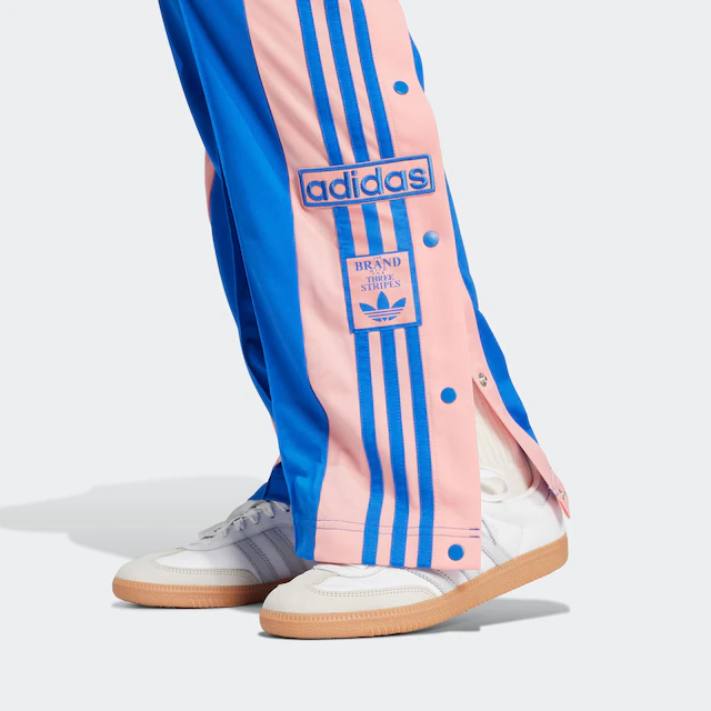 adidas Originals Sporthose »ADIBREAK PANT« lockerer Schnitt, mit Seitentaschen, aus weichem Trikotmaterial