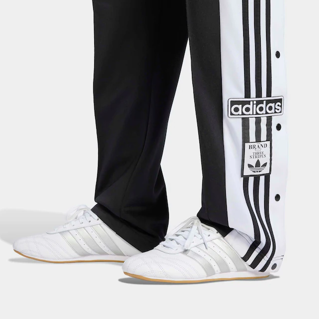 adidas Originals Sporthose »ADIBREAK PANT« lockerer Schnitt, mit Seitentaschen, aus weichem Trikotmaterial