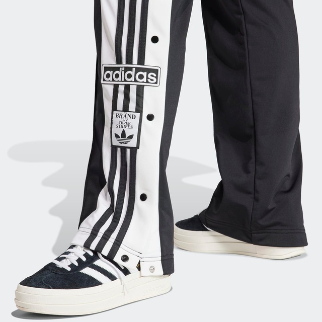 adidas Originals Sporthose »ADIBREAK PANT« lockerer Schnitt, mit Seitentaschen, aus weichem Trikotmaterial