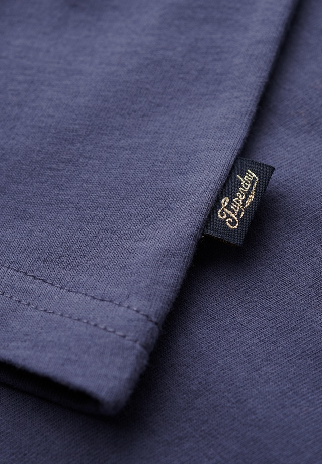Superdry Kurzarmshirt »SU-ESSENTIAL LOGO 90'S T SHIRT« angenehmes Tragegefühl durch besonders weiche Haptik
