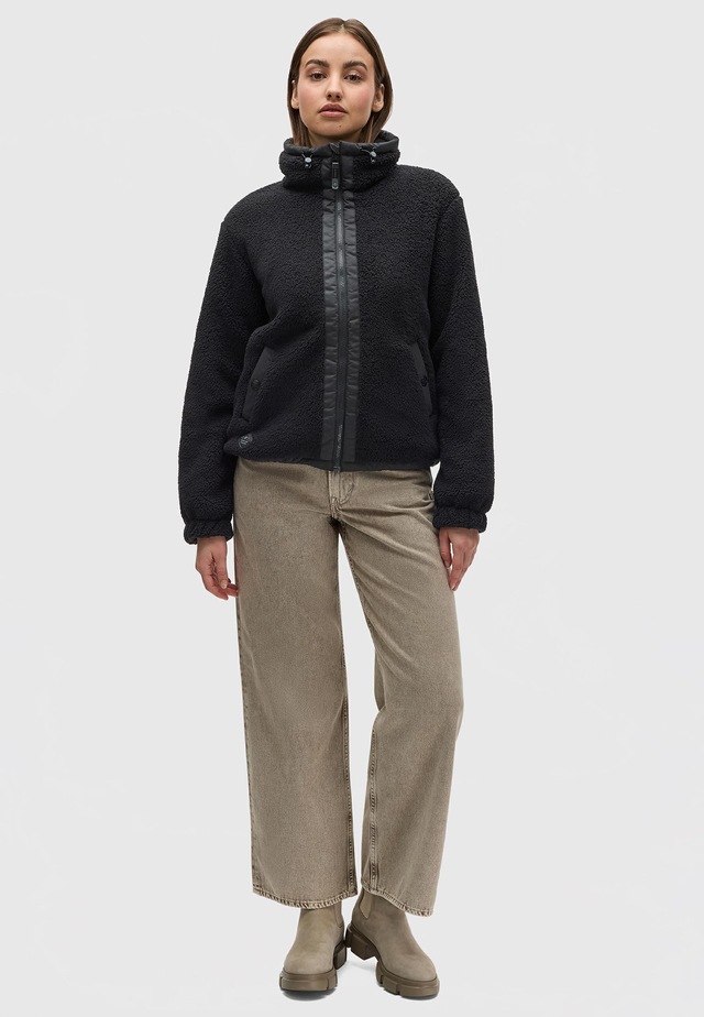 Ragwear Sweatjacke »Nordicka« Sportliche Kapuzenjacke mit Kunstleder-Elementen