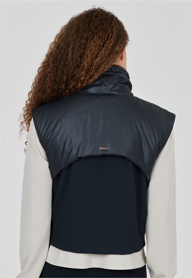 ATHLECIA Softshellweste »Ayanda« mit wärmeisolierendem PRIMALOFT-Futter