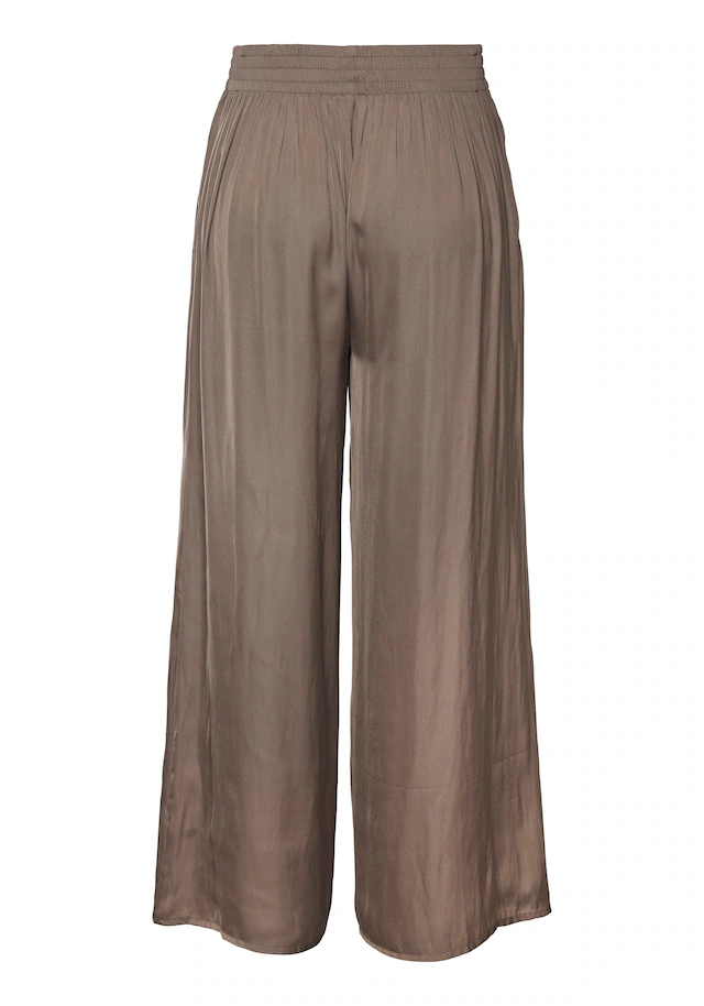 LASCANA Webhose »mit extra weitem Bein aus softer Satinqualität« luftige Sommerhose mit Taschen, elegant