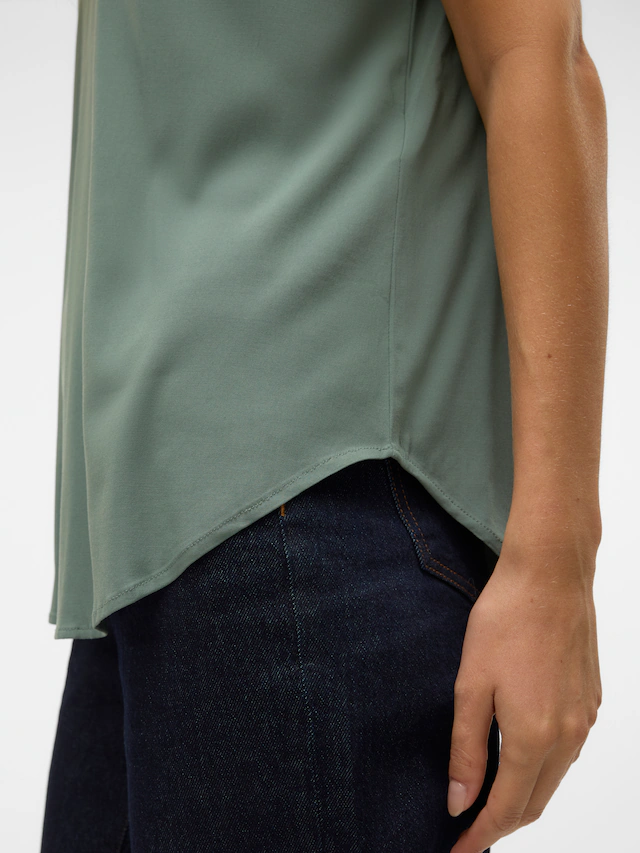 Vero Moda Blusenshirt »VMBELLA SS TOP WVN GA NOOS« Viskosemischung, abgerundeter Saum