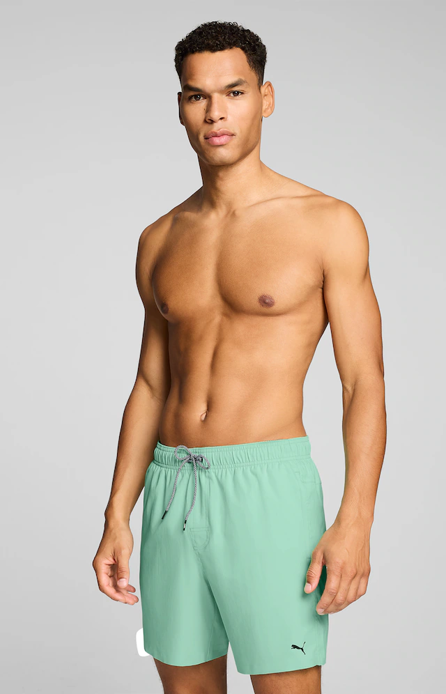 PUMA Badeshorts »PUMA SWIM MEN MID SHORTS 1P« High-Tech Reißverschluss an der Gesäßtasche, Seitentaschen